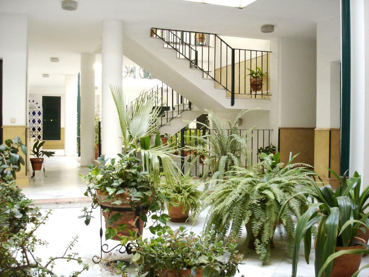 Archeros Oasis Seville Exterior photo